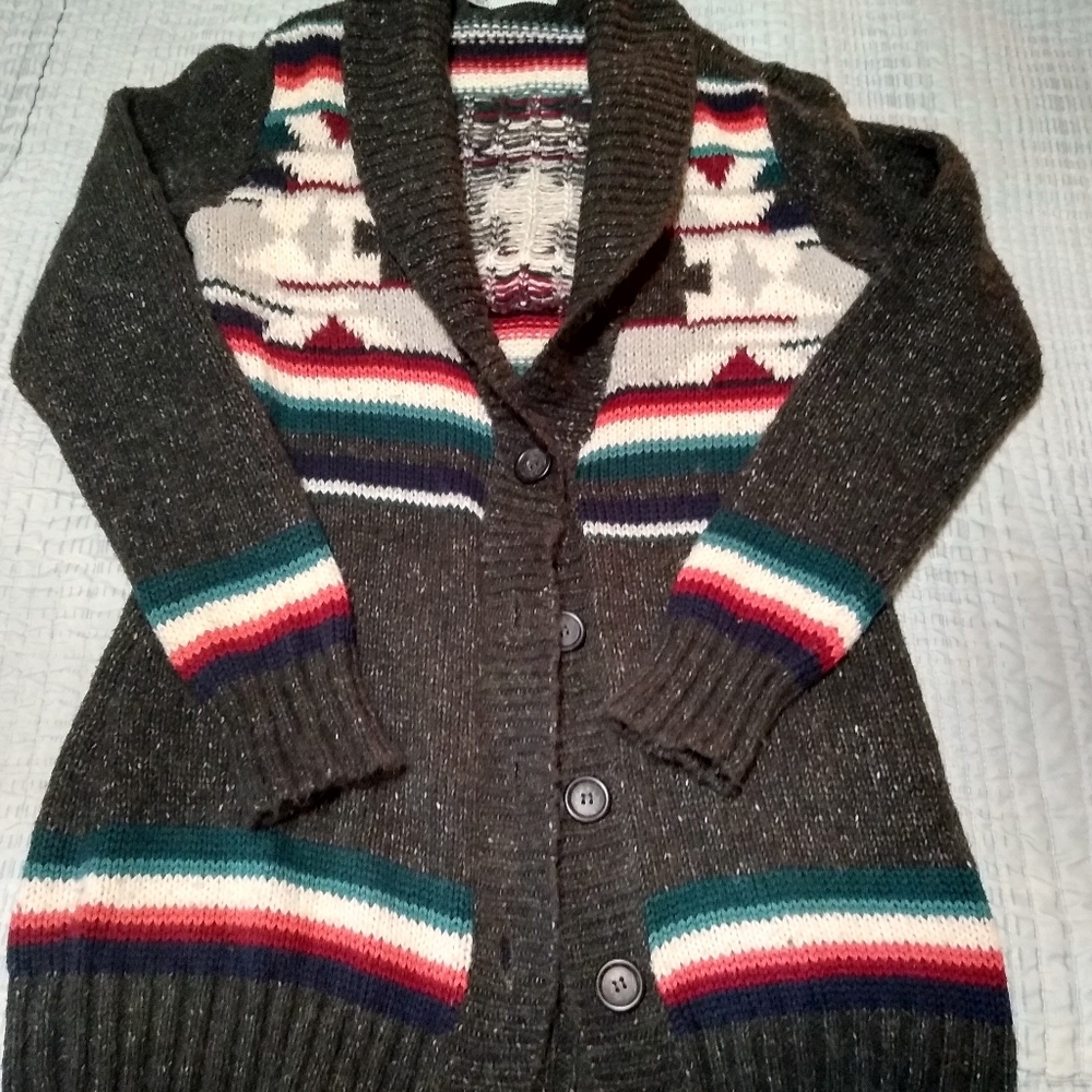 Maurices sweater